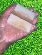 Load image into Gallery viewer, Oats, Milk + Honey | Soothe Bar
